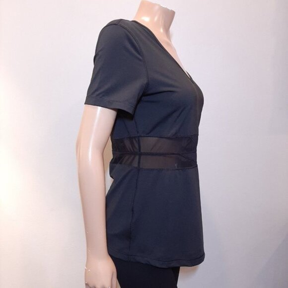 Titika Athletic Mesh TShirt Womens Size 10 Black Short Sleeve Sheer Fitted - Picture 8 of 9